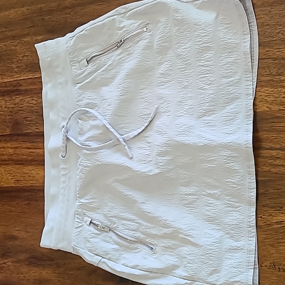 Athleta White Drawstring Skort with Zip Pockets